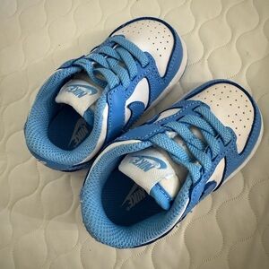 Nike Sneakers in Blue and White